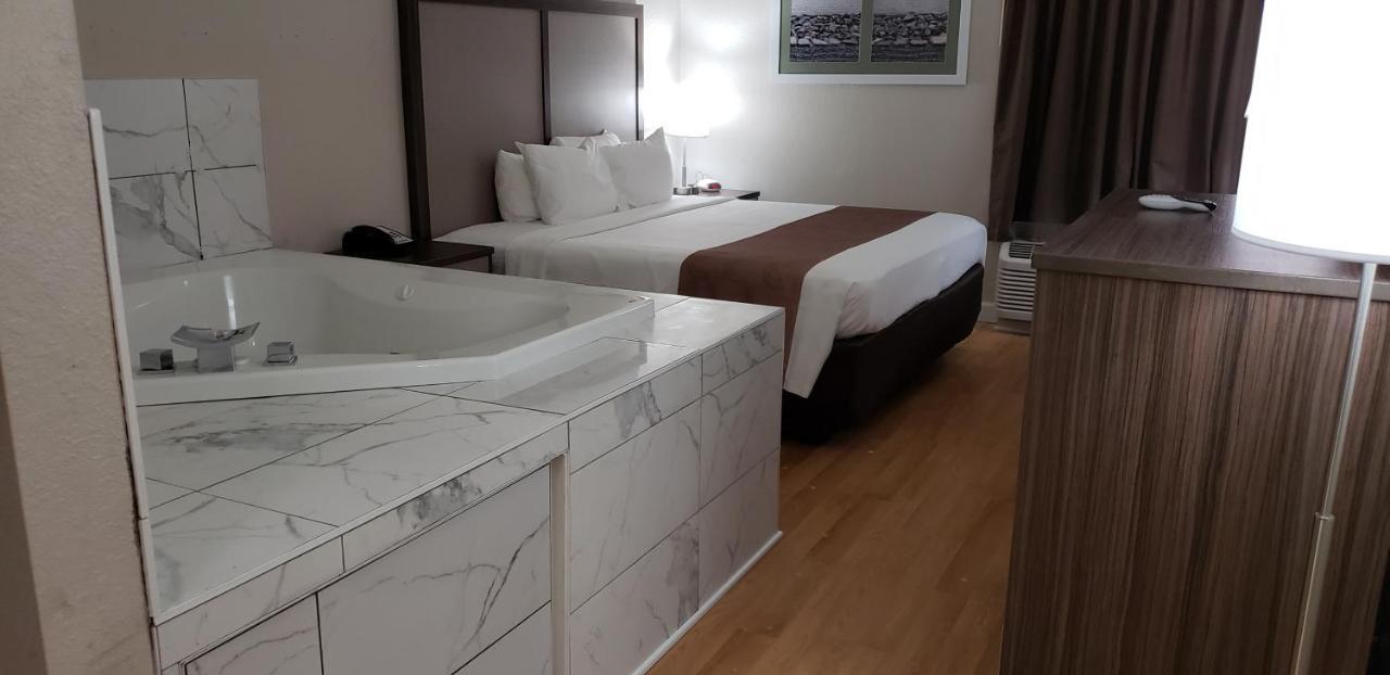 Quality Inn Moultrie Buitenkant foto