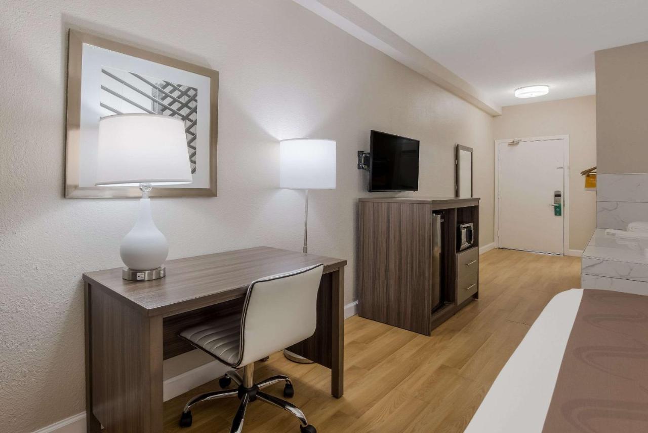 Quality Inn Moultrie Buitenkant foto